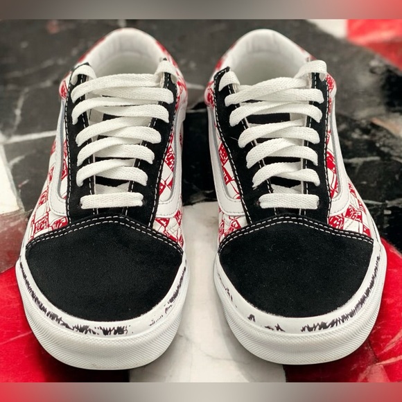 Vans Old Skool Checkerboard Black/Red/White Colorway Women Size 7.5 Men Size 6.0 - Picture 2 of 11